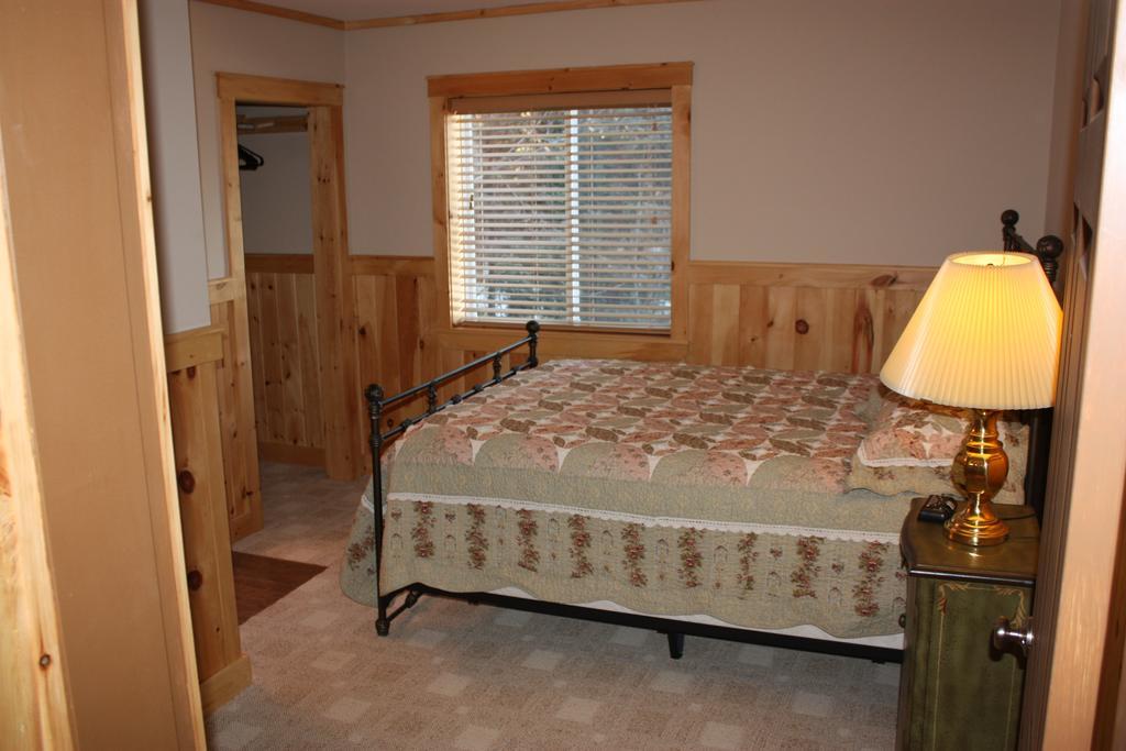 Lake Parlin Lodge & Cabins West Forks Rum bild